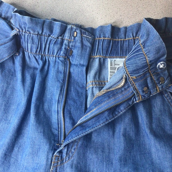 H&M High waist tie chambray denim shorts size 6 - Picture 4 of 11
